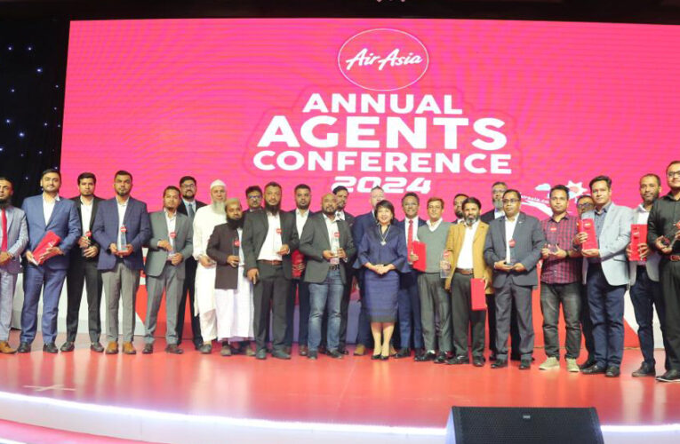 AirAsia  recognises  outstanding  20  top  travel  agencies  in  Bangladesh
