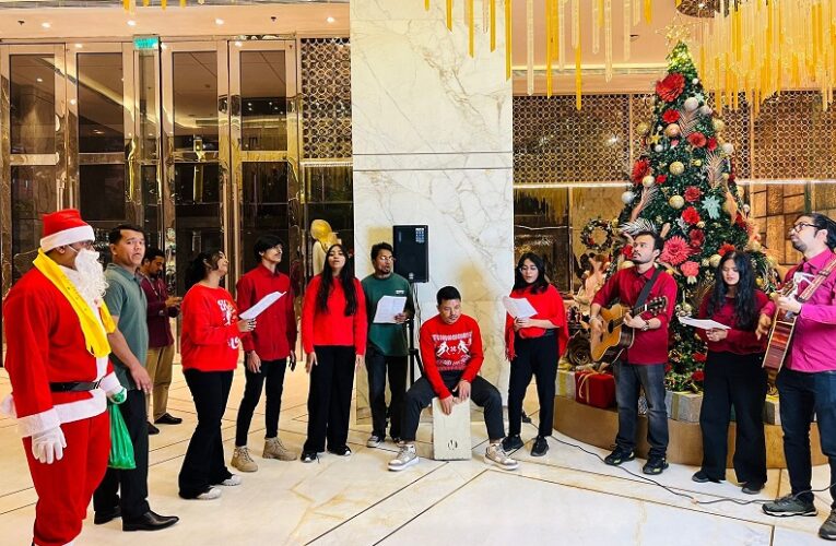 Renaissance Dhaka Gulshan Hotel starts magic of the festive season with its “Dazzling Christmas” celebrations