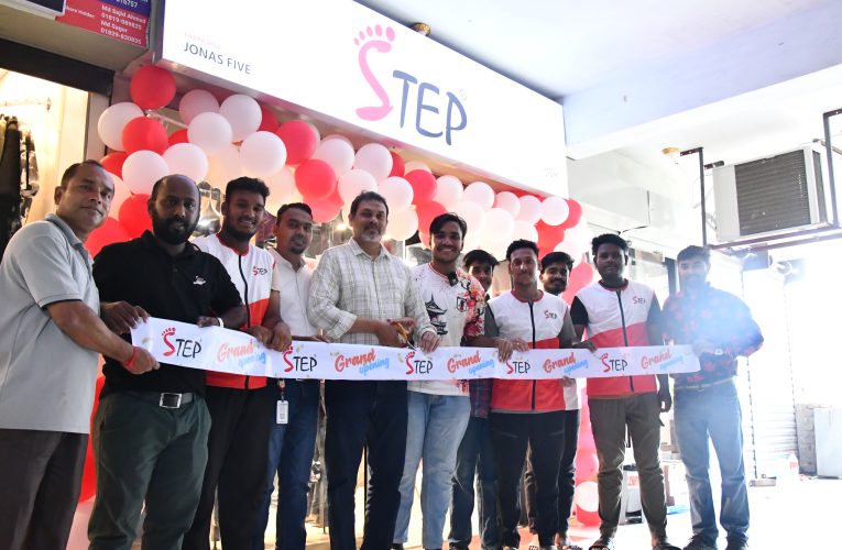 Step Footwear Opens New Branch in Dhaka’s Nawabganj