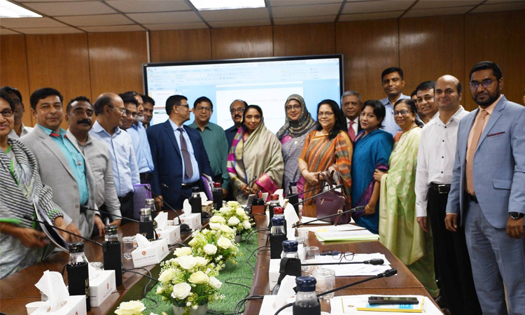 Improvement of services in civil aviation, tourism sectors stressed