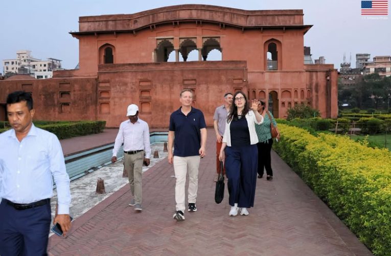 US Envoy Visits Lalbagh Fort, Reaffirms Commitment to Heritage Preservation